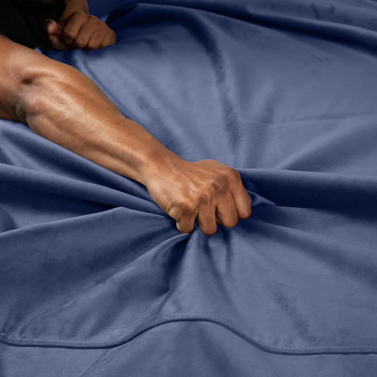 Liberator Splashproof Passion Indigo Throw Blanket (Mini Size)